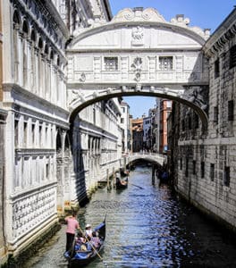 Famous bridges in Venice: our guide